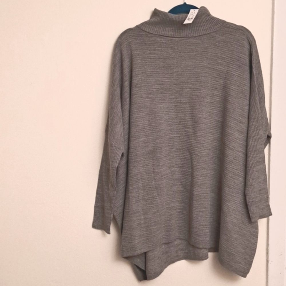 NY&C Turtleneck Tunic Sweater